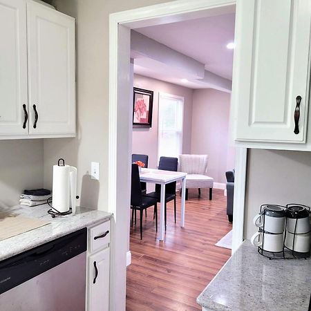 Apartment With Brand New Furniture And Large Parking West Seneca Εξωτερικό φωτογραφία