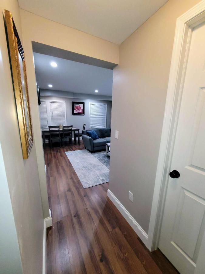 Apartment With Brand New Furniture And Large Parking West Seneca Εξωτερικό φωτογραφία
