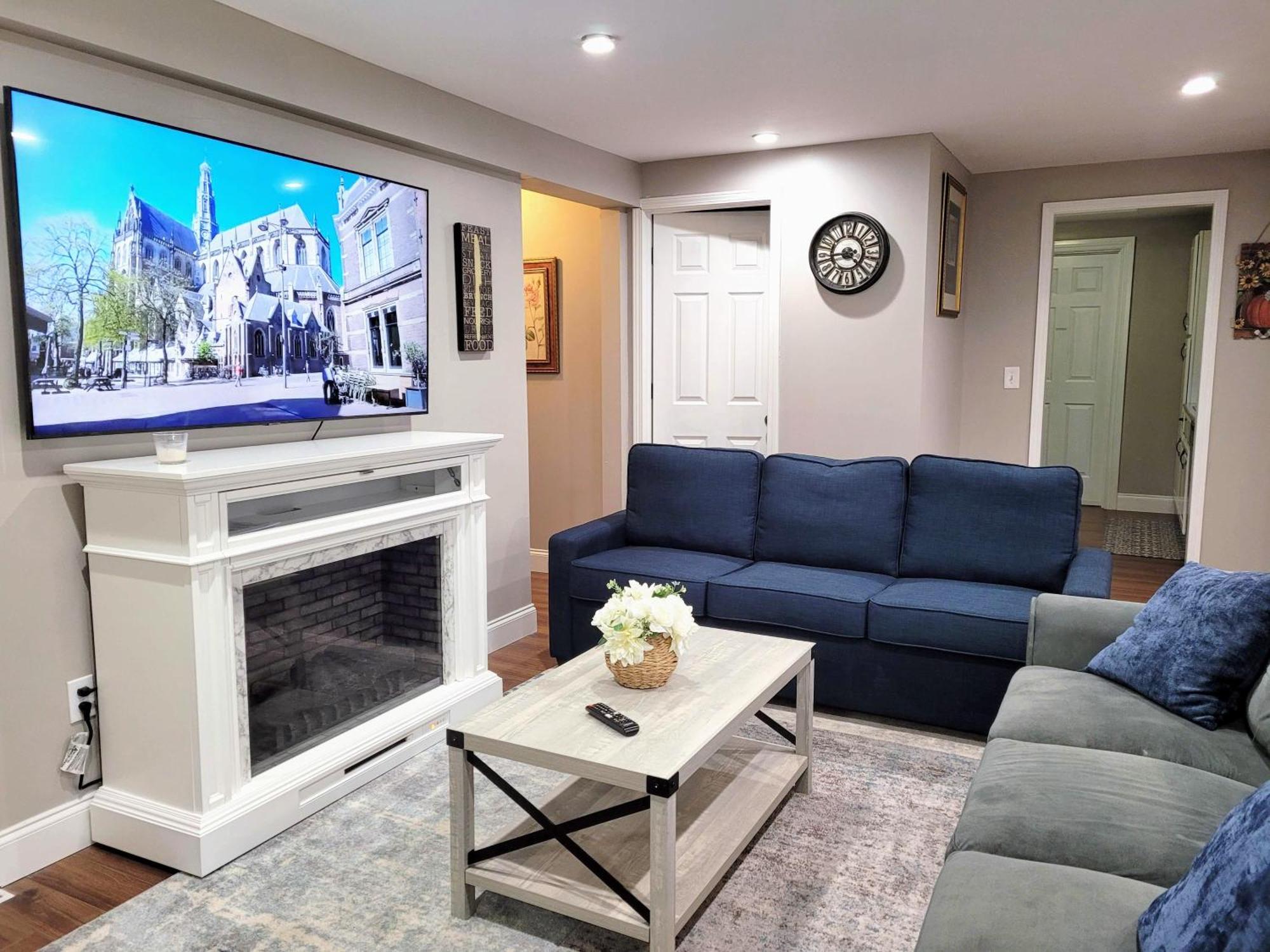 Apartment With Brand New Furniture And Large Parking West Seneca Εξωτερικό φωτογραφία