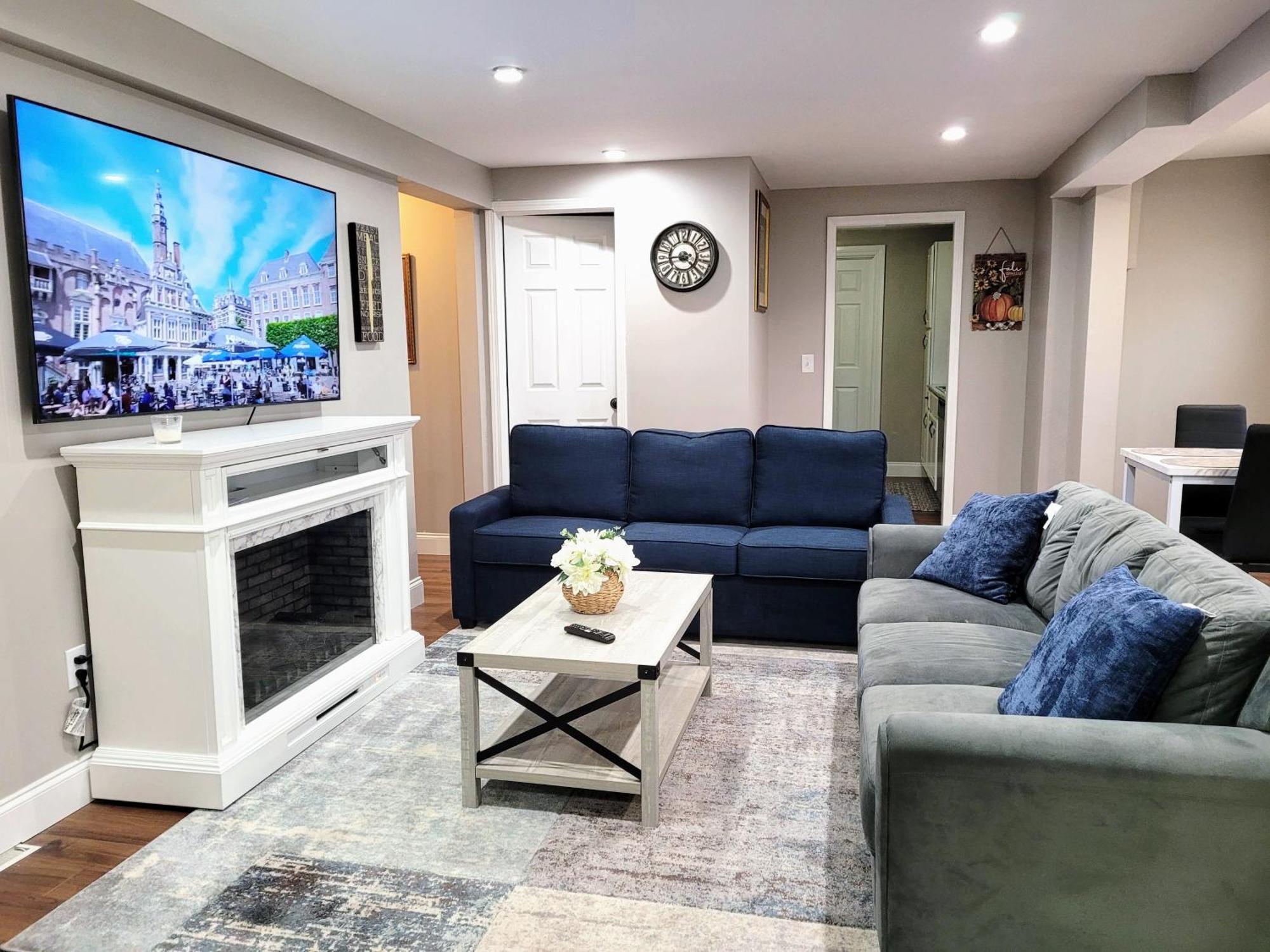 Apartment With Brand New Furniture And Large Parking West Seneca Εξωτερικό φωτογραφία